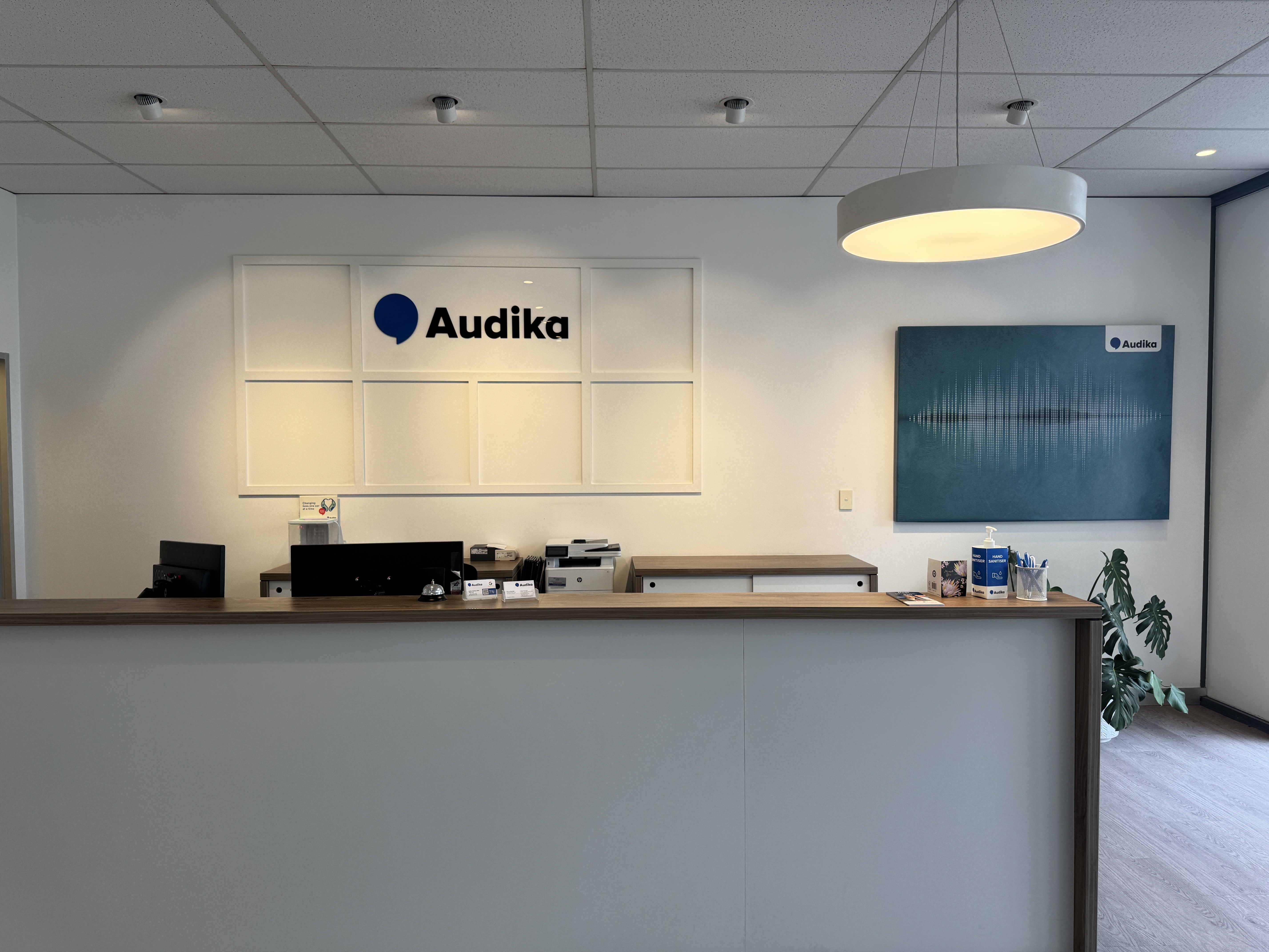 Audika Hearing Clinic Edgewater interior