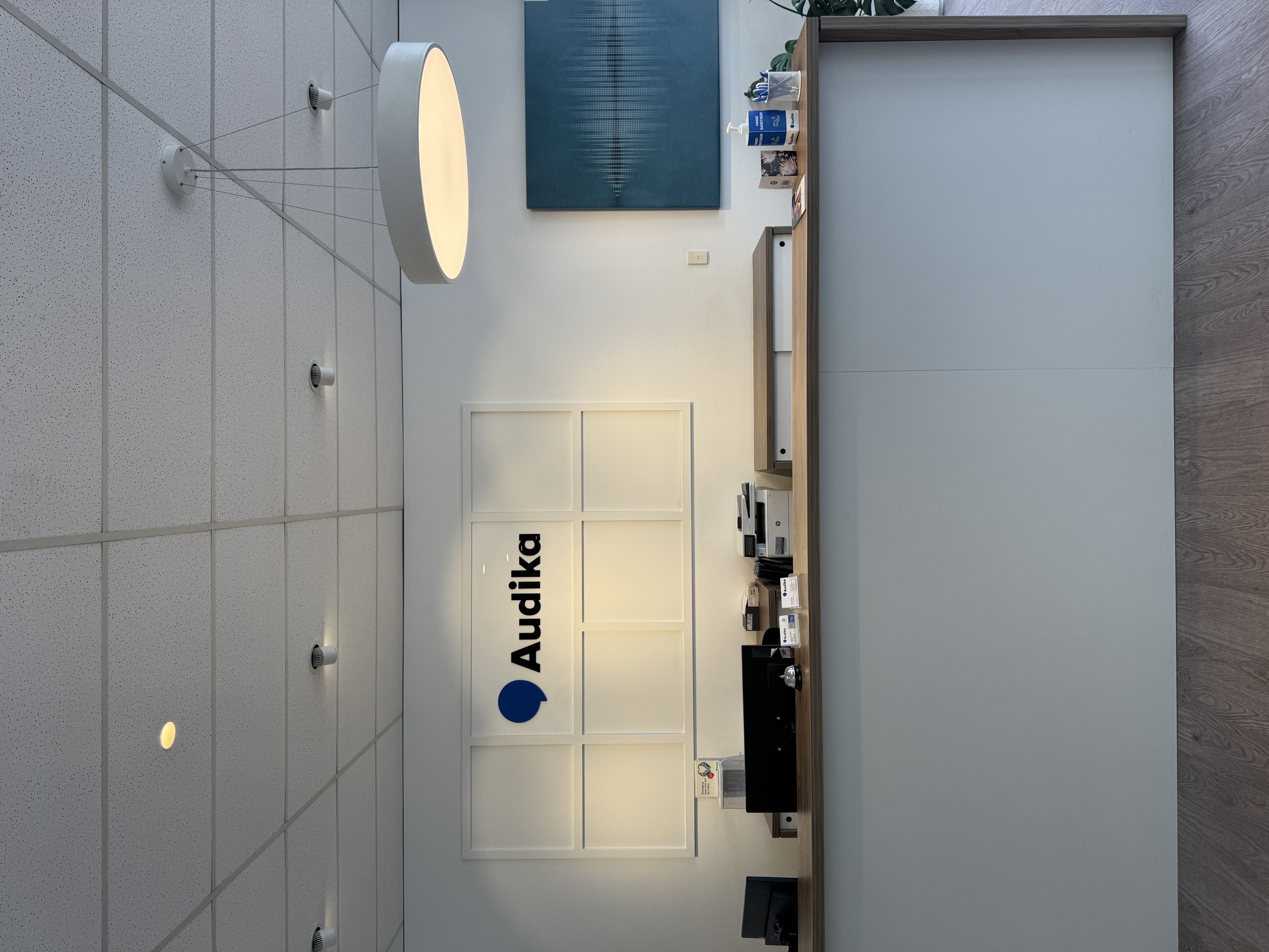 Audika Hearing Clinic Edgewater interior